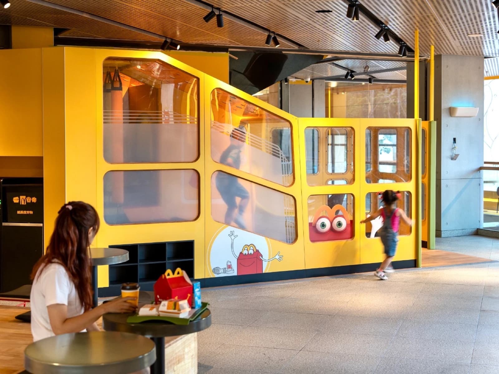 In-store children's zone