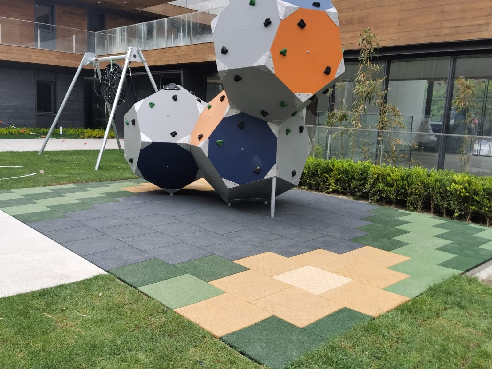EUROFLEX slab installation